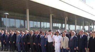 Bursa Adliyesi’nde yeni adli yıl törenle başladı