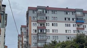 Çamaşır asarken 5’inci kattan düşüp öldü