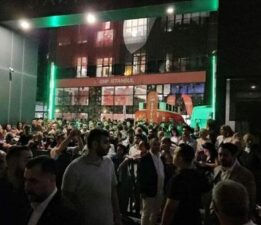 CHP İstanbul İl Başkanlığı önünde yaşananlara ilişkin 24 sosyal medya kullanıcısına soruşturma