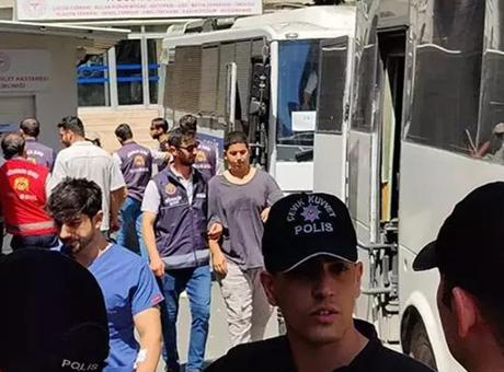 CHP’nin mitinginin ardından polise mukavemet gösterilmesine ilişkin davada ara karar açıklandı