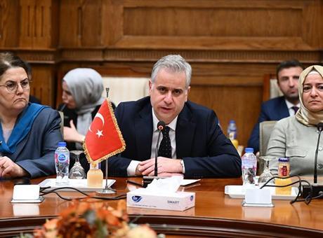 Cumhur İttifakı heyeti, Refah Sınır Kapısı’nı ziyaret etti: Tüm ablukalar kaldırılmalıdır