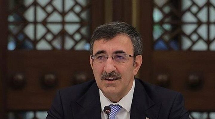 Cumhurbaşkanı Yardımcısı Yılmaz, OVP’yi açıklıyor