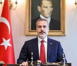 Dışişleri Bakanı Hakan Fidan, göreve yeni başlayan İngiliz mevkidaşı Cooper’ı tebrik etti