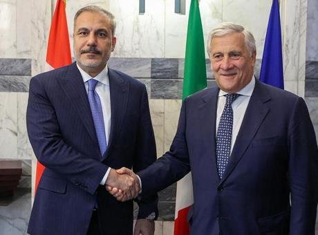 Dışişleri Bakanı Hakan Fidan, İtalyan mevkidaşı Tajani ile bir araya geldi