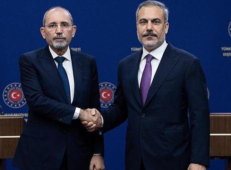 Dışişleri Bakanı Hakan Fidan, Ürdünlü mevkidaşı Safedi ile telefonda görüştü!