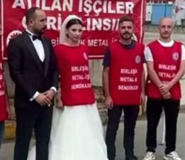 Düğününe saatler kala işten çıkarılınca gelinliğiyle eylem yaptı