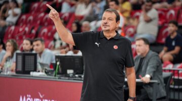 Ergin Ataman’dan FIBA’ya tepki: “Bu mantaliteyi anlamak çok zor”
