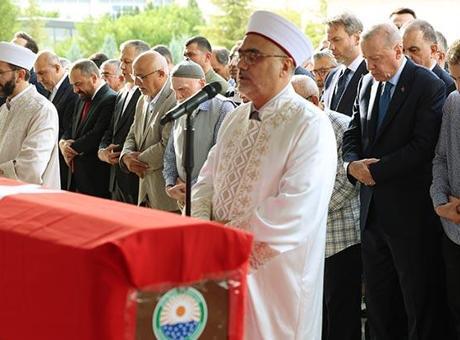 Hamdi Kılıç’a veda! Cumhurbaşkanı Erdoğan: Hiçbir zaman işini aksatmadı