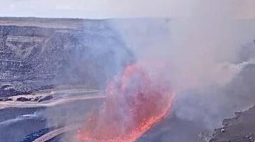 Hawaii’de Kilauea Yanardağı 32’nci kez patladı: Lavlar 100 metreye yükseldi!
