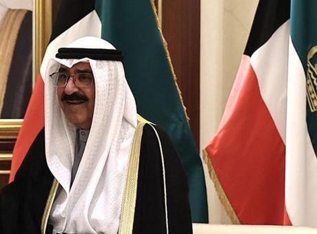 İsrail’in Doha saldırısının ardından kritik ziyaret! Kuveyt Emiri, CENTCOM komutanını kabul etti