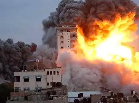 İsrail’in Gazze’ye saldırıları devam ediyor! 31 Filistinli hayatını kaybetti