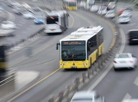 İstanbul’da 30 yaş üstü öğrencilere müjde! İndirimli ulaşımdan faydalanabilecekler