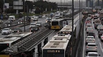 İstanbul’da 30 yaş üstündeki öğrencilerin ulaşım indiriminden faydalanması için bazı şartlar getirildi
