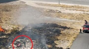 İtfaiye alevlerle boğuştu, o salçasını karıştırmaya devam etti