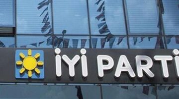 İYİ Parti Sakarya İl Başkanı Uçak ve 6 ilçe başkanı istifa etti
