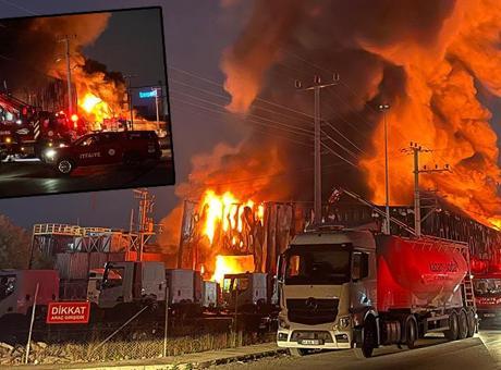 Kocaeli’de depo yangını: Ekipler müdahale ediyor