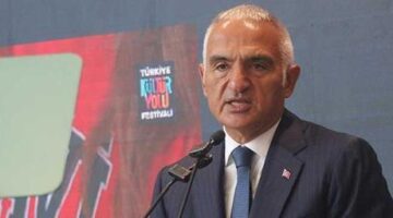 Kültür ve Turizm Bakanı Ersoy: Silahların değil, şarkıların, türkülerin sesinin çıkmasını istiyoruz