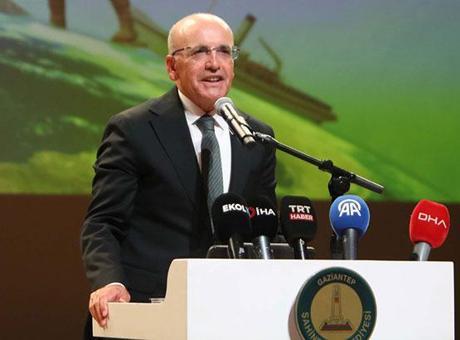 Mehmet Şimşek: Karşımıza çıkacak tehditlere karşı en etkili silah eğitimdir