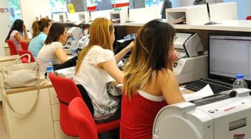 Profesyonel görün, iş yapma, yüksek maaş al: Sessiz gizlemeyi tanıyalım