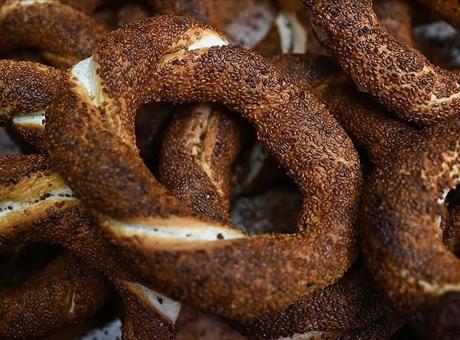 Simit fiyatlarına 4 büyükşehirde yapılan artış yılbaşına kadar ertelendi