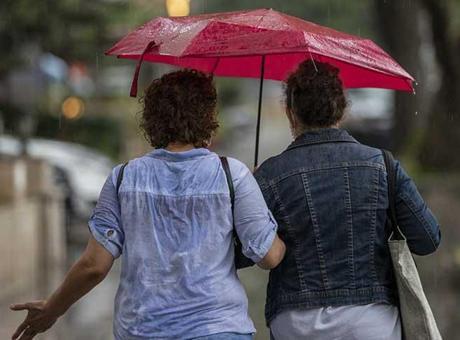 SON DAKİKA HAVA DURUMU: Meteoroloji ve AKOM’dan peş peşe uyarı: Hafta sonu için İstanbul dahil sağanak alarmı!