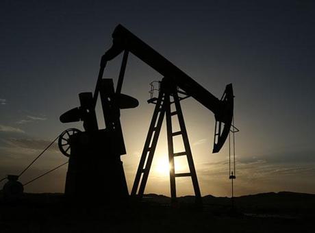 Suriye’ye enerji desteği: Suudi Arabistan 1 milyon 650 bin varil petrol hibe edecek