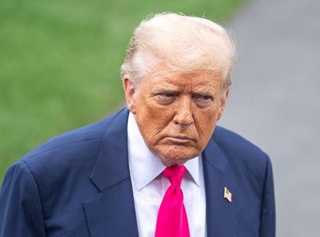Trump’tan Belarus açıklaması: Serbest kalabilirler