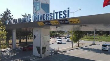 Üniversiteye girişler yeniden paralı oluyor