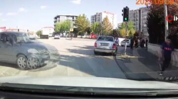 Yaya geçidinde ölümden kıl payı kurtuldu