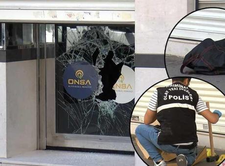 Yer: Bağcılar! Güpegündüz kuyumcuyu soymaya kalktılar: ‘Bir anda içeri girdiler’